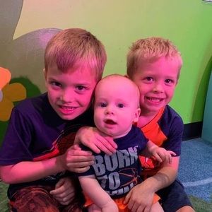 Meet your Posher, Gina